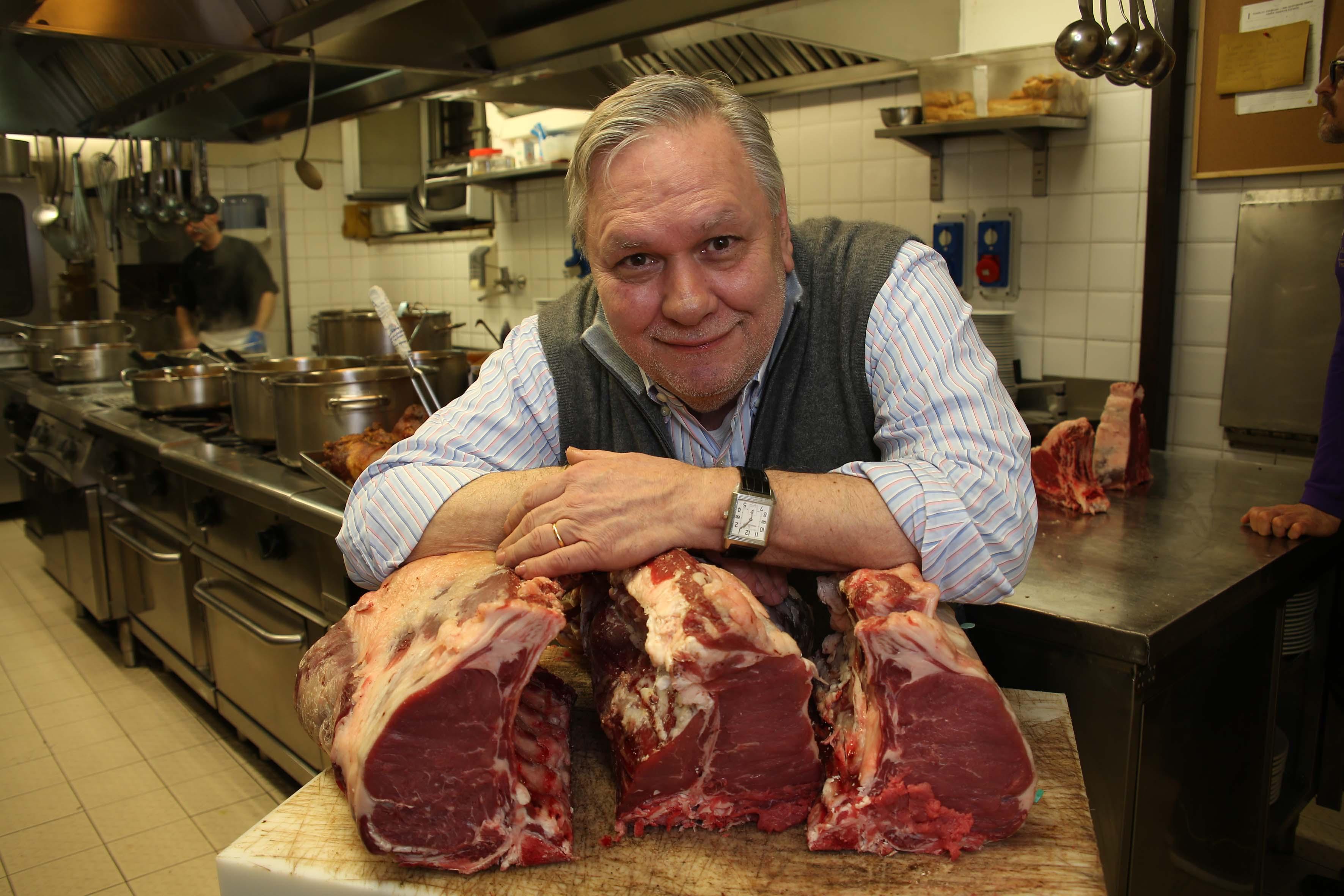 Lutto a Firenze: è morto Torello Latini, il sovrano della bistecca