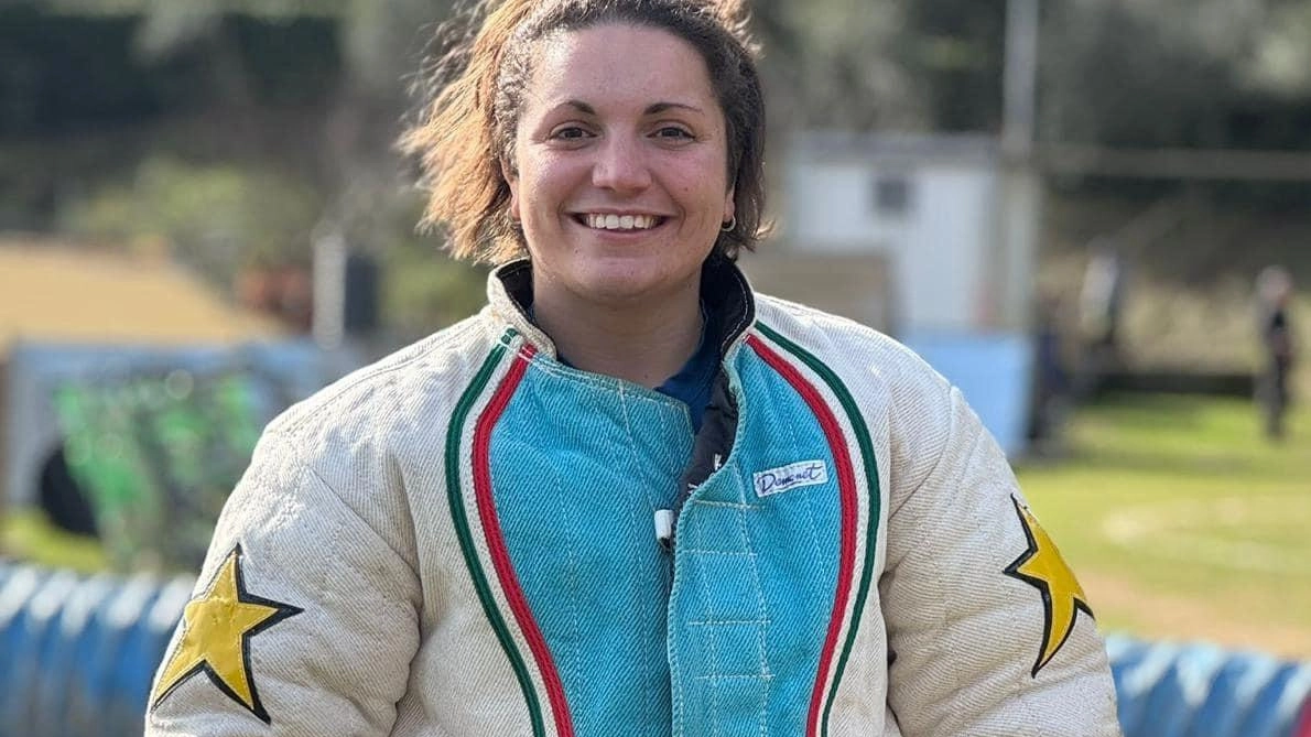 Corradini, 26 anni, unica italiana nell’elenco dell’Ente Nazionale Cinofilia "Per avere l’abilitazione mi sono sottoposta a prove fisiche durissime. Dobbiamo gestire il rischio di farci male e tutelare i nostri animali".