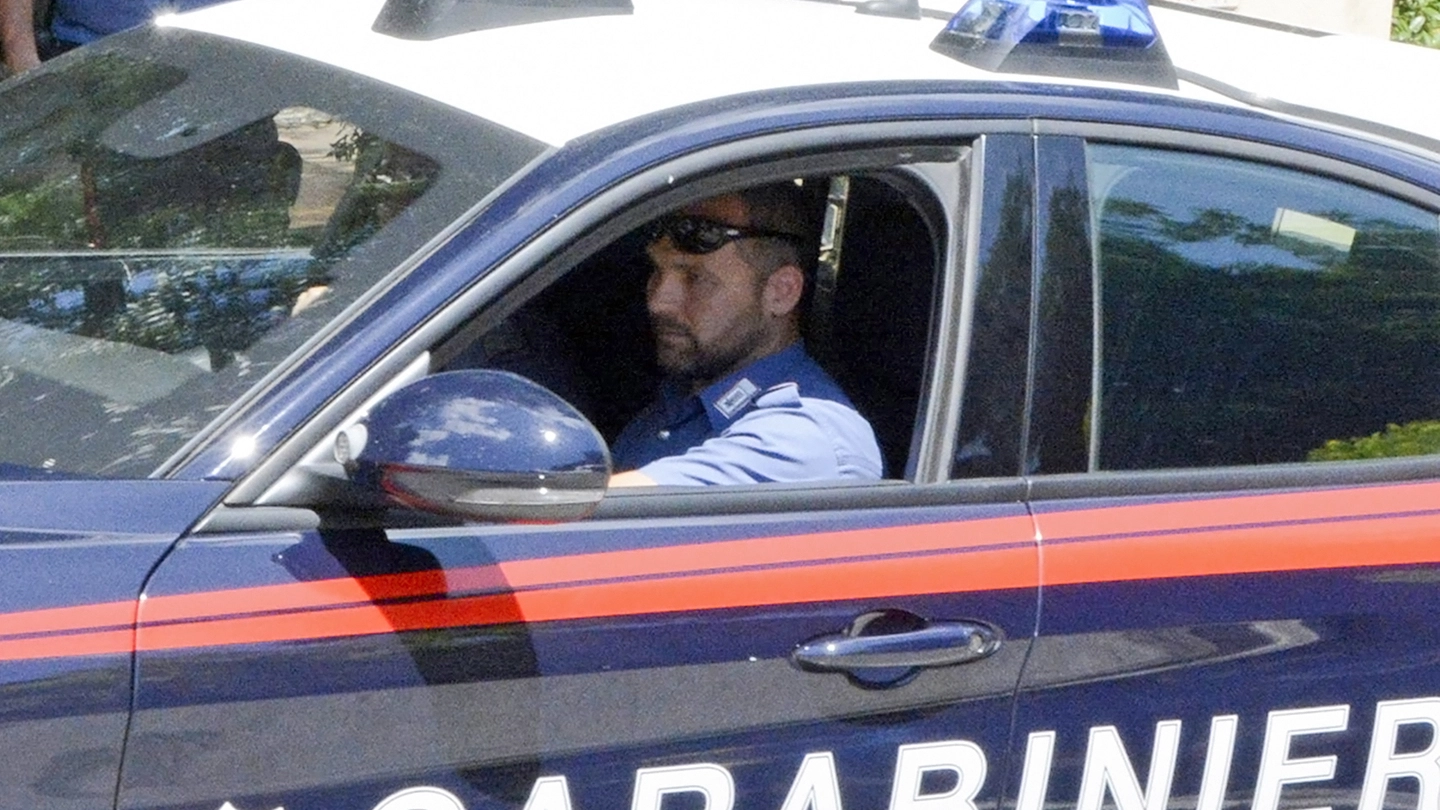 A Roccastrada e Sticciano dove i ladri sono entrati in azione sono intervenuti i carabinieri