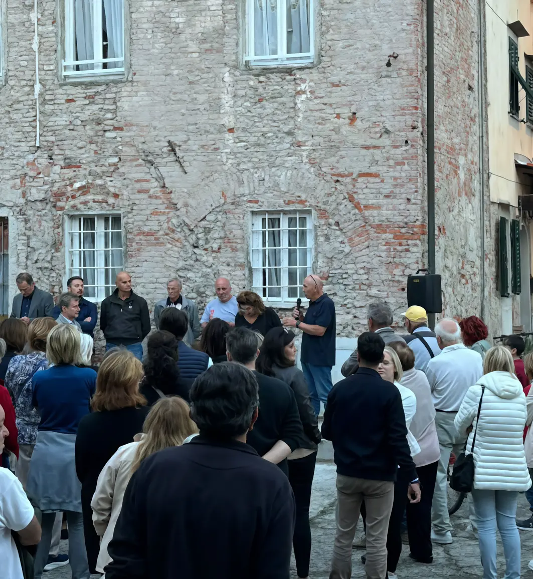 Antraccoli: 24 posti letto in corte