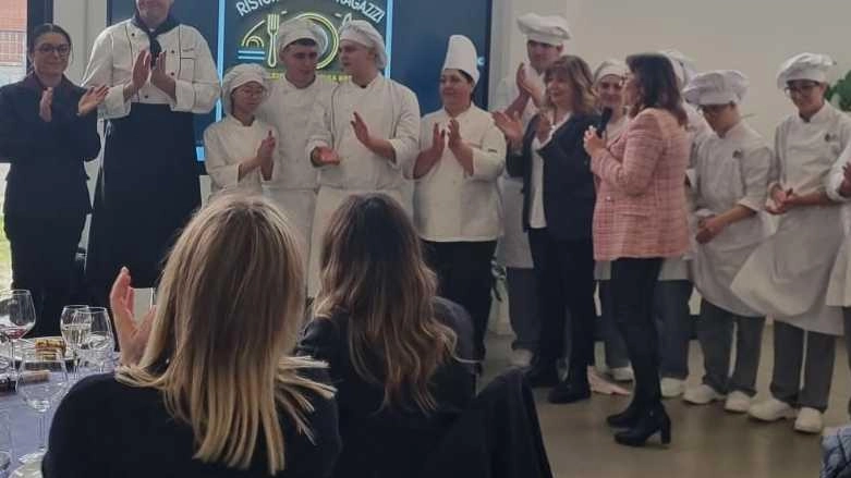 Inaugurazione, nel segno del successo e del consenso, all’istituto Alberghiero di Assisi, il “Ristorante dei Ragazzi“, che ha visto protagonisti...