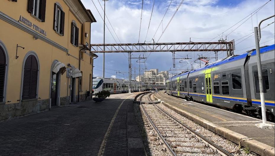 Arezzo, Città del Natale: tornano i treni speciali della domenica