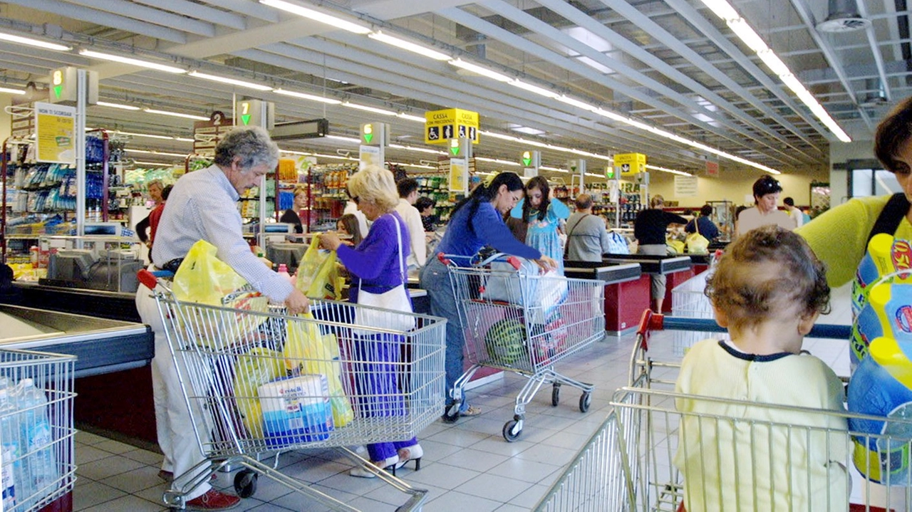 Epifania in Toscana, supermercati e centri commerciali aperti: dove fare la spesa