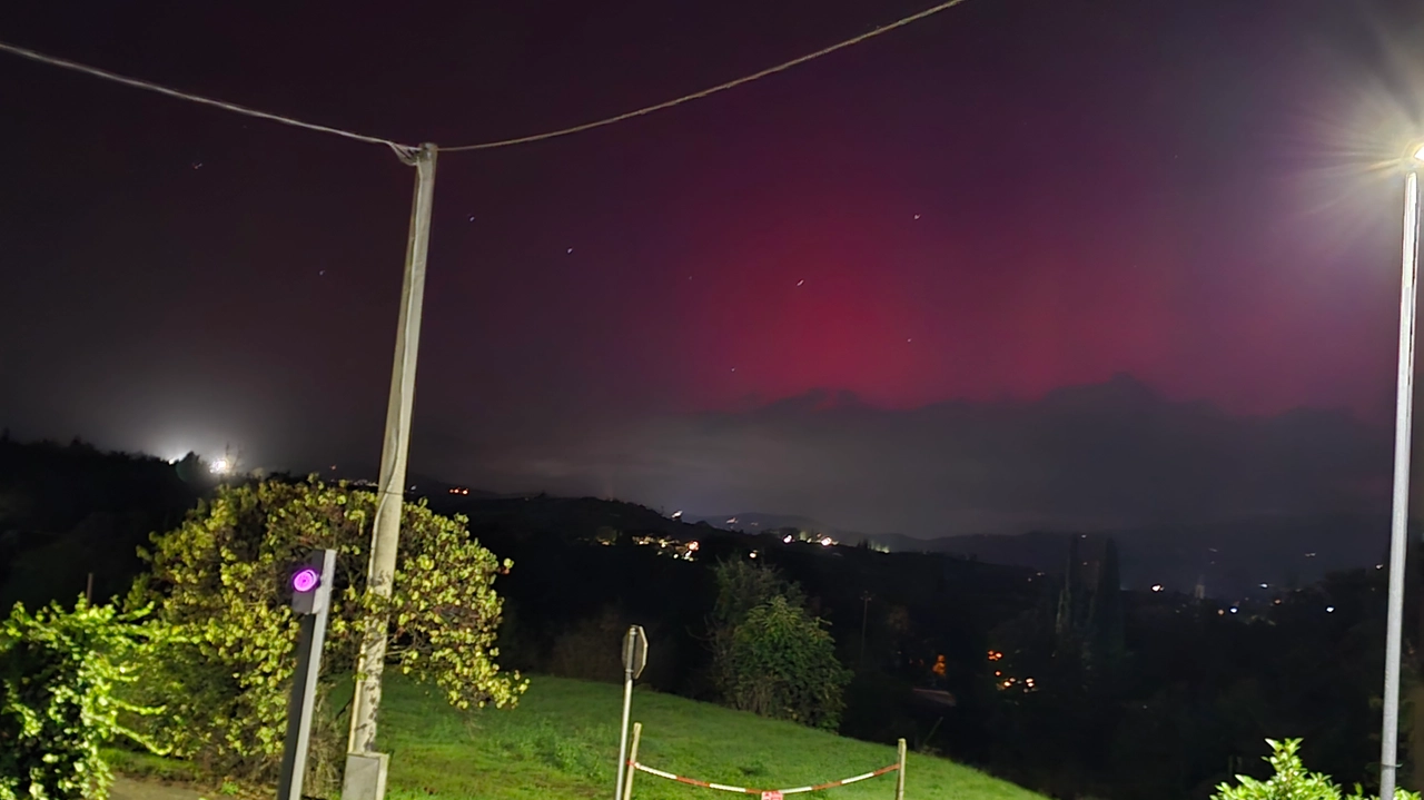 L'aurora scattata a Ceciliano (Arezzo) da Meri Stella Cornacchini