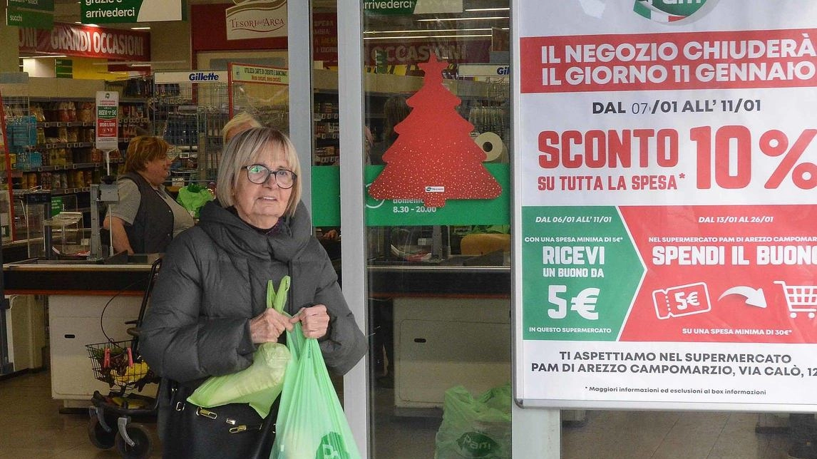 Il punto vendita di via Alfieri sabato ha chiuso i battenti