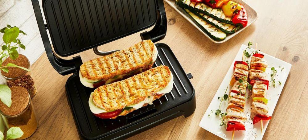 Grill per preparare panini perfetti direttamente a casa tua (sconto del 38% su Amazon)