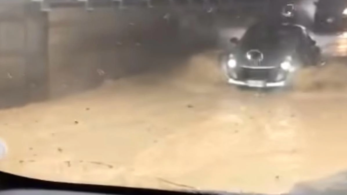 Le criticità in provincia dopo le bombe d’acqua di ieri a ora di pranzo. Strade allagate e chiuse nelle campagne dell’Aretino dopo le piogge.