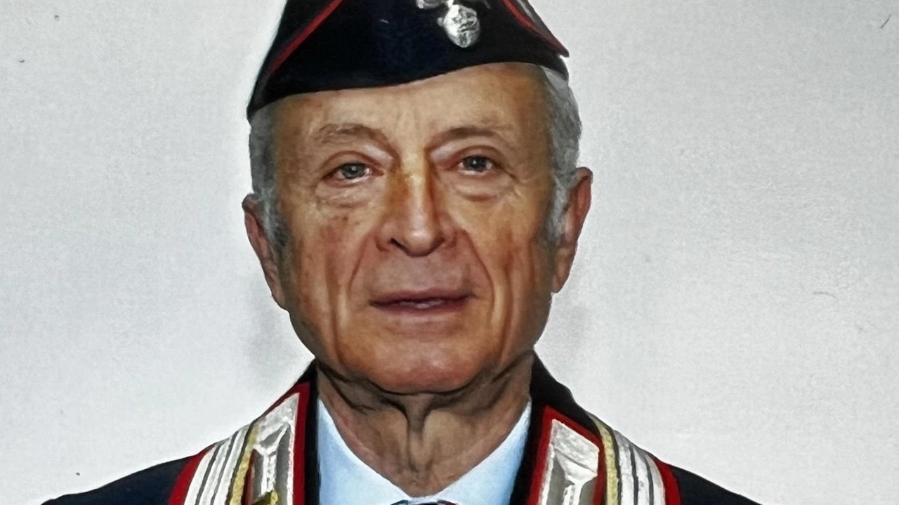 Ivano Binchi (nella foto) di Pistoia, attuale presidente della sezione di Casalguidi dei carabinieri in congedo, è stato recentemente eletto...