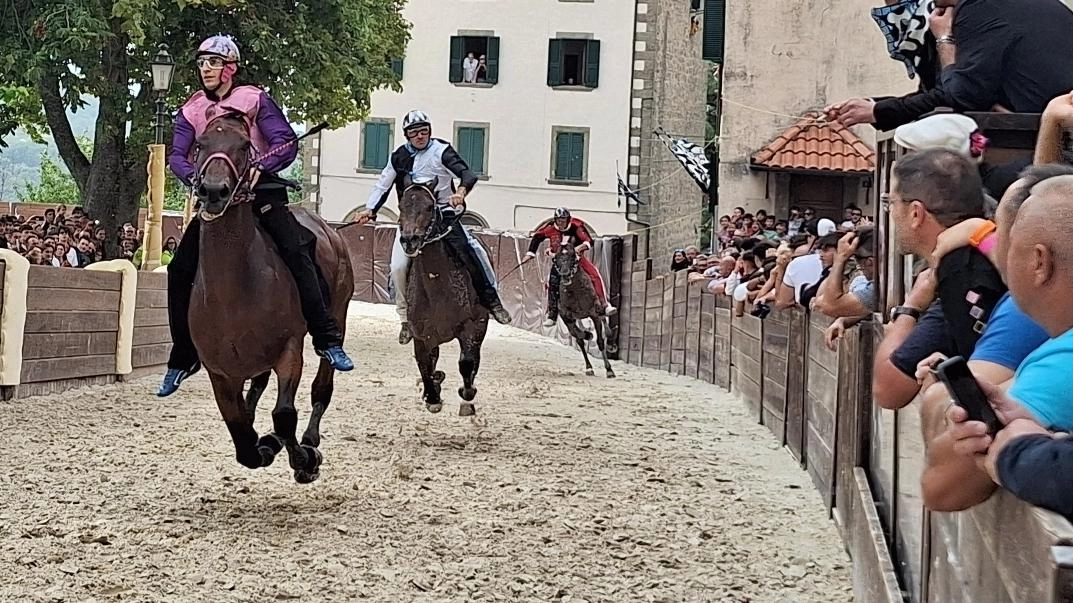 Castel del Piano, sorpresa Sanna: "Dino Pes veniva fortissimo. Ma il palio ormai era mio"