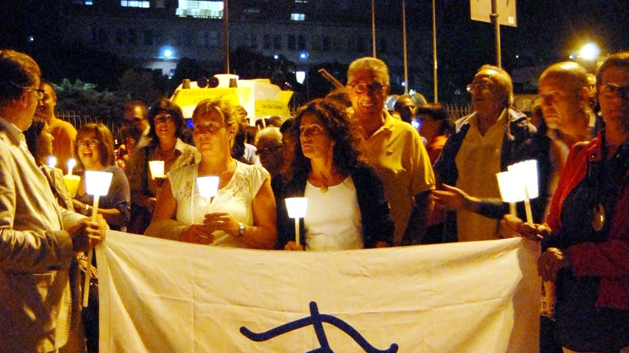 Una delle. tante manifestazioni in difesa dell’ospedale e della sanità pubblica