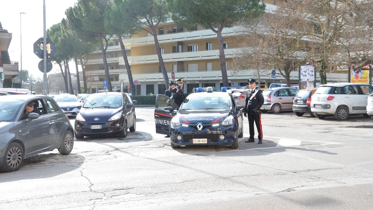 Lesione alla milza e costole rotte, lei lo denuncia. Fine del calvario