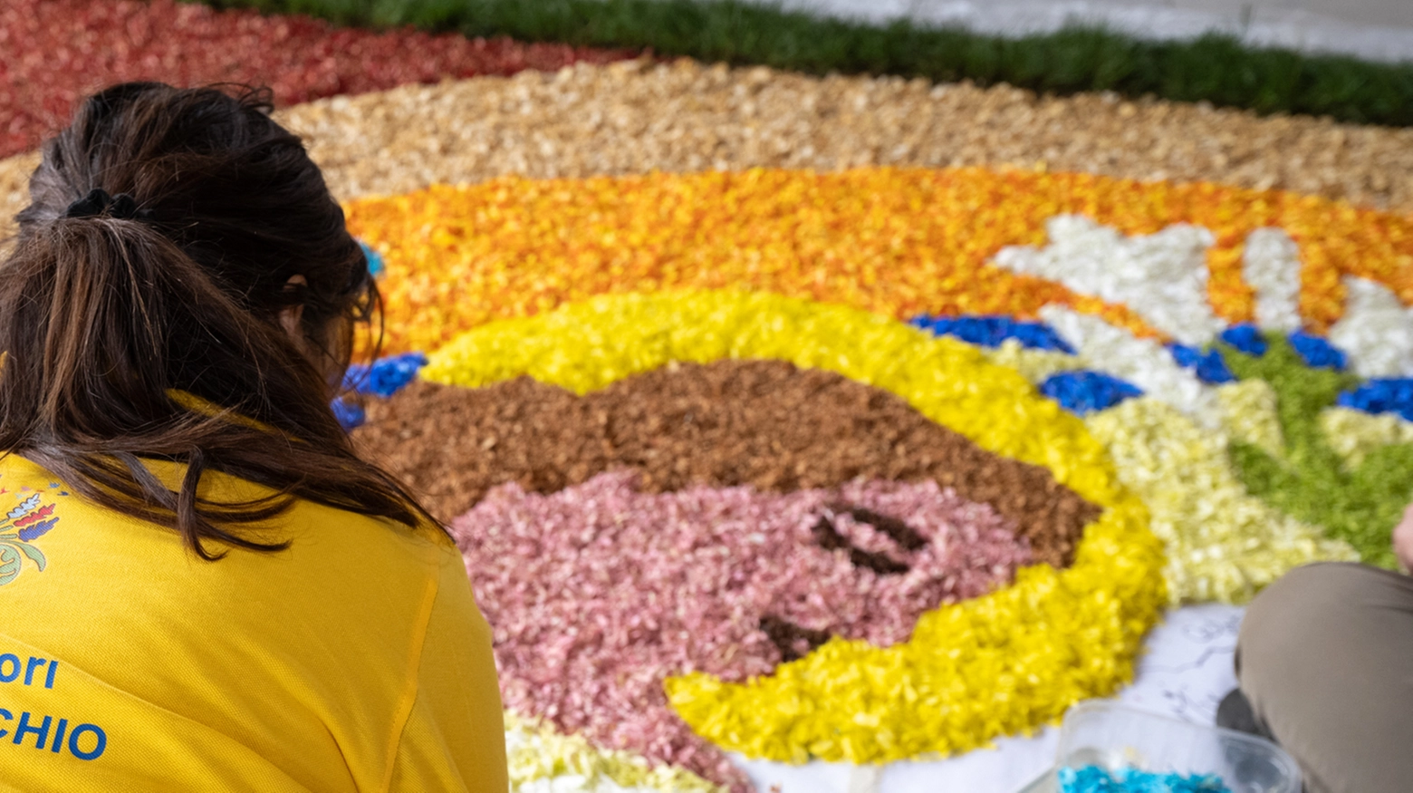 Un'immagine dell'infiorata (foto d'archivio)