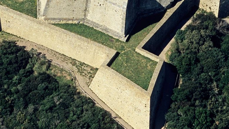 I grandi progetti. Forte Stella e Bastione. Il Comune va avanti