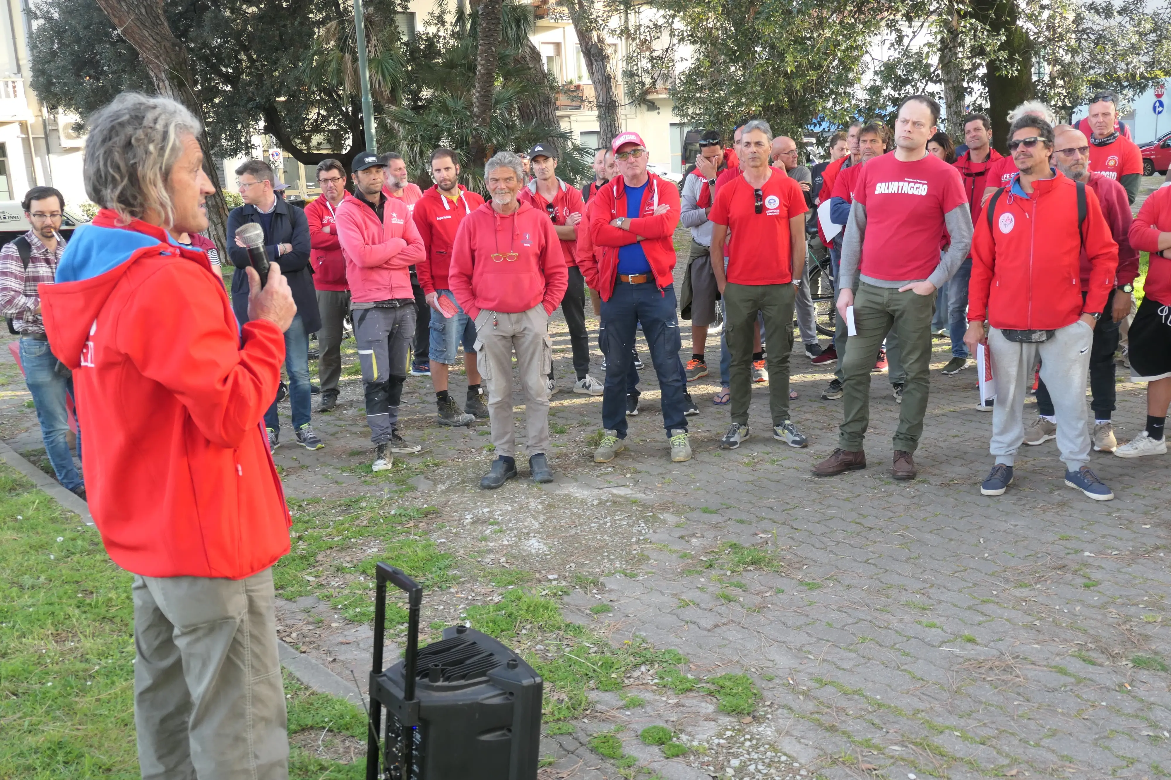 Bagnini, allarme sulle nuove norme: “Così si ammazza la categoria”