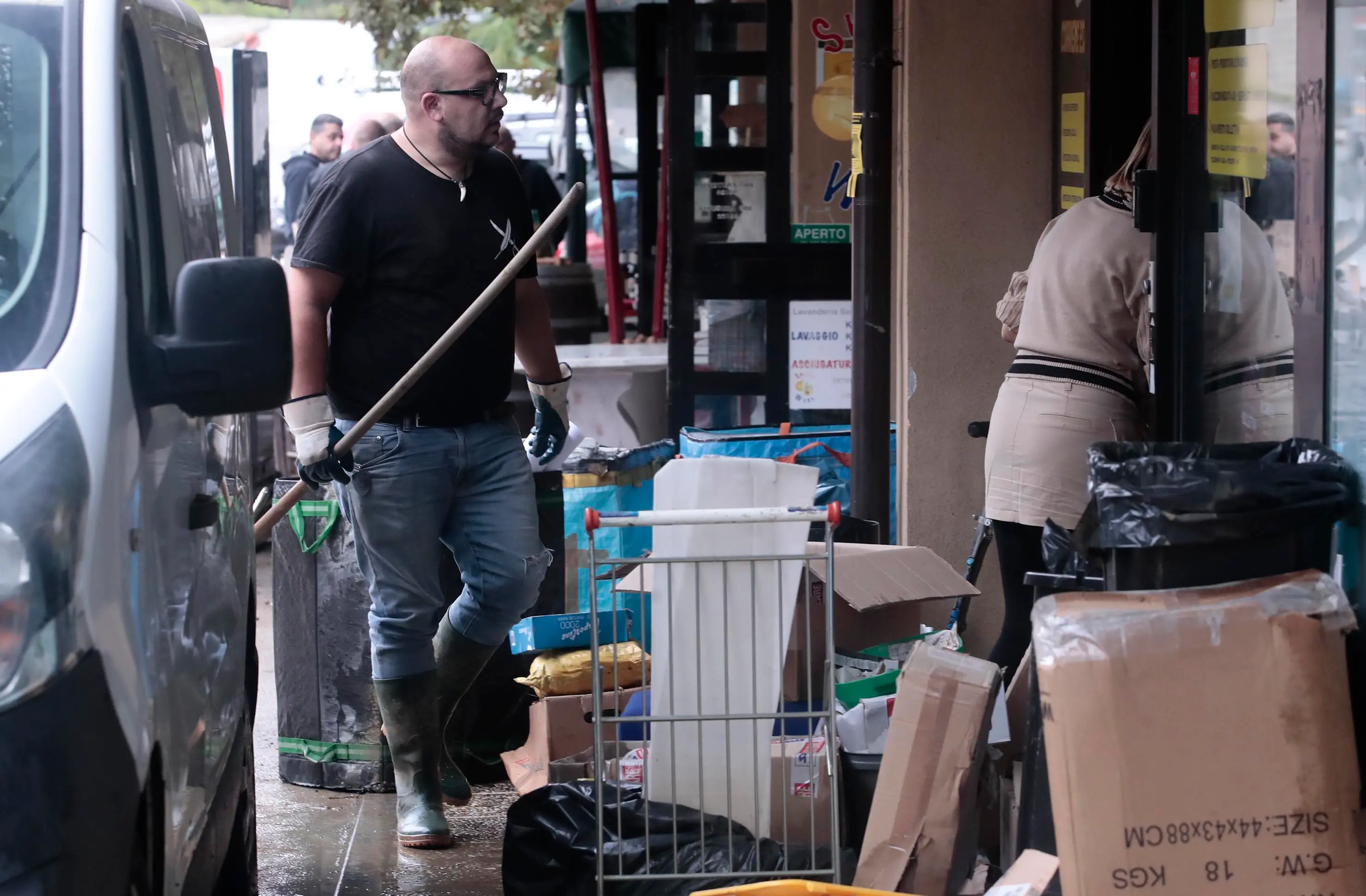 Alluvione, corsa contro il tempo per ripartire: “Solidarietà da amici e contradaioli”