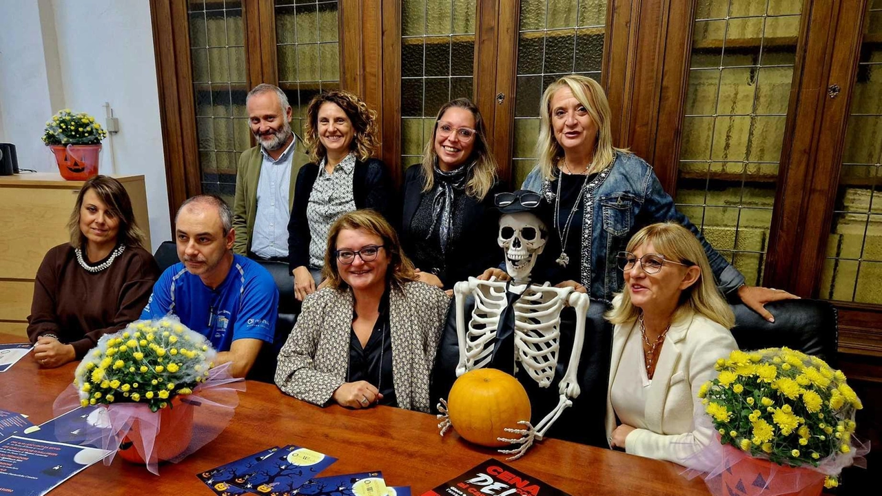 Presentato di Halloween a Montevarchi: la festa inizierà già il via questo sabato. «Aspettando Halloween» organizzato dal Centro Commerciale Naturale