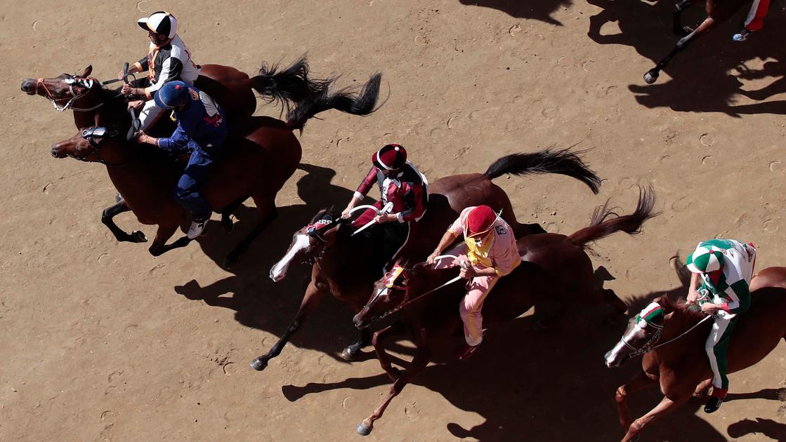 Palio di Siena la diretta il grande giorno della carriera del 2 luglio