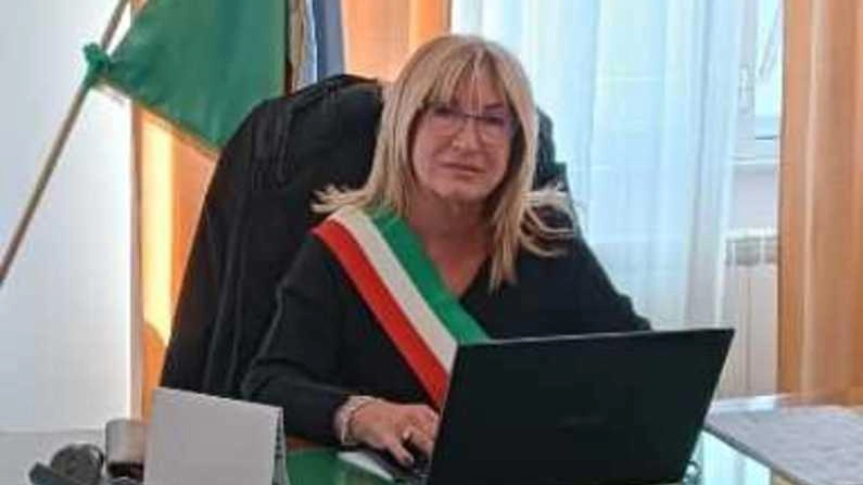 La sindaca di Follo, Rita Mazzi, sottolinea l’importanza della cura del territorio anche in termini di sicurezza