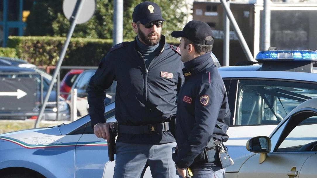 Il provvedimento del gip è stato eseguito dalla polizia (foto di repertorio)