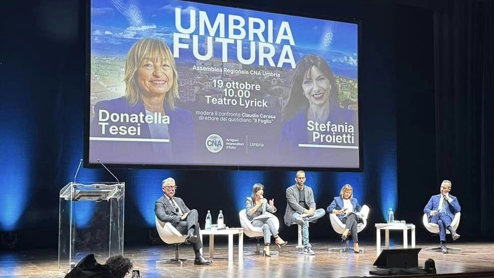 Oltre duemila presenze al Lyrick al confronto con Tesei e Proietti. Il direttore spiega le dieci proposte alla Giunta che governerà la Regione.