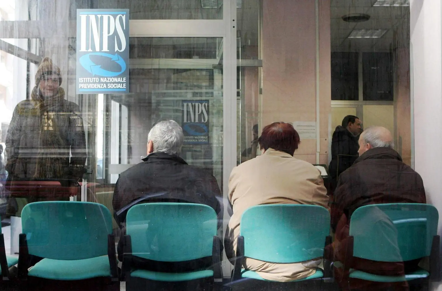 La sorprendente richiesta dell’Inps (dopo 28 anni) a un pensionato: 59 euro da pagare