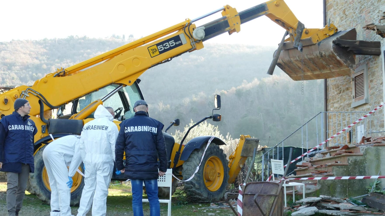 Sparò al vicino che gli demoliva casa. La pm cambia l’accusa: "È omicidio"