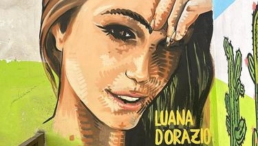 Il murale dedicato a Luana D'Orazio