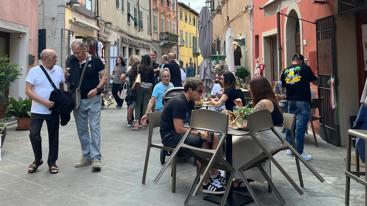 Il centro storico di Peccioli (foto Bongianni per Germogli)