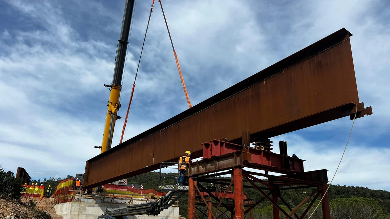 Chiusure notturne sull’Autopalio. Due Mari, via al viadotto La Coscia