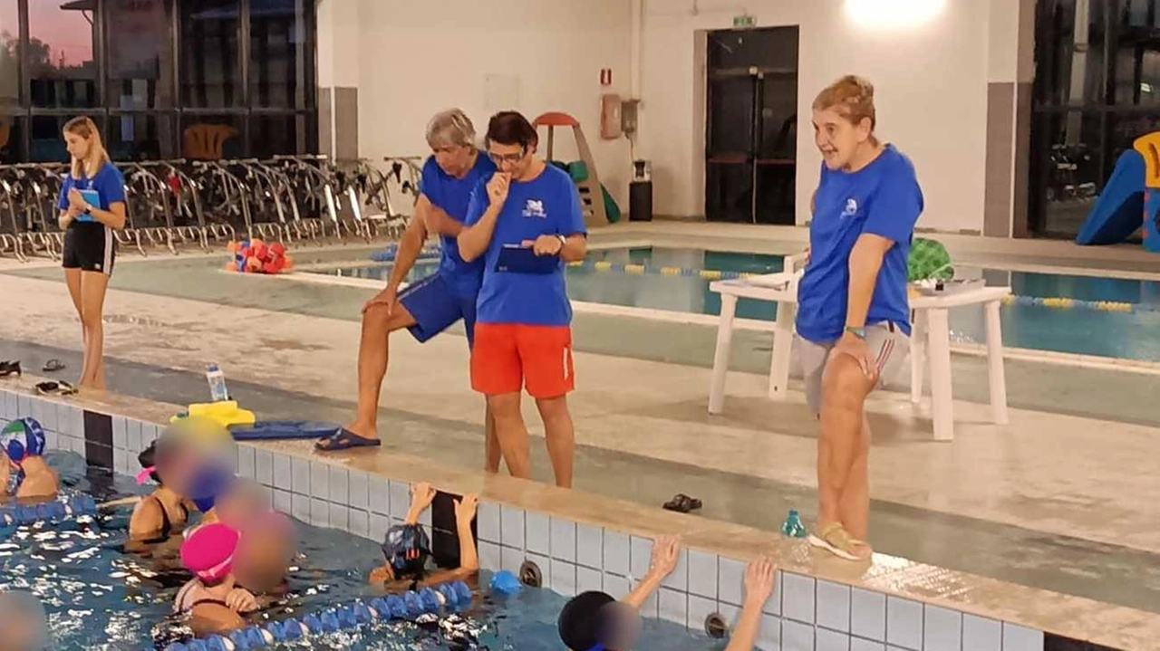 La piscina di Comeana riapre con nuoto libero e corsi per bambini e adulti gestiti dal Cgfs di Prato. Iscrizioni aperte per la stagione fino al 30 giugno 2025.