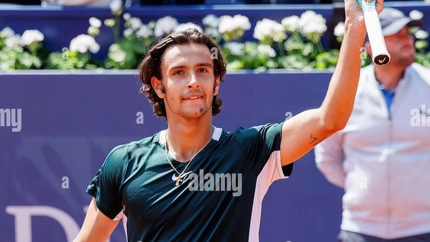 Lorenzo Musetti balza al 16° posto nel ranking internazionale dopo la semifinale a Wimbledon. Con 800 punti guadagnati, si conferma secondo tra gli italiani dietro a Jannik Sinner.