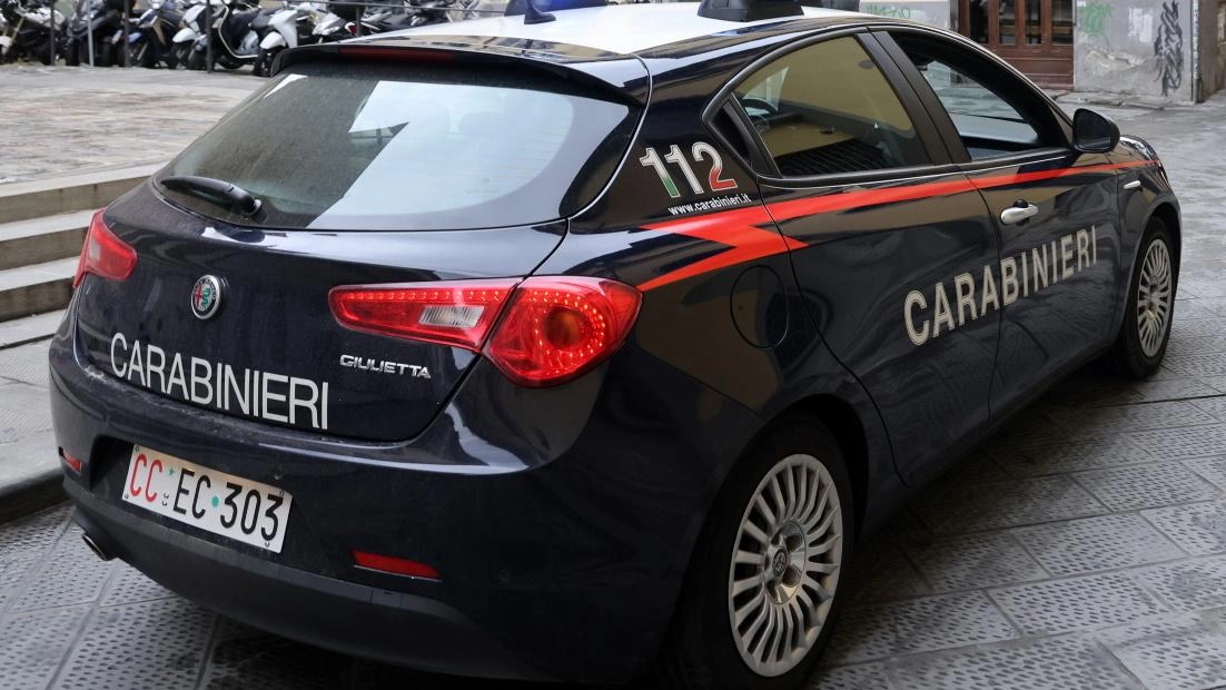 Un chilo di cocaina in auto. Operaio già ai domiciliari finisce a Villa Andreino