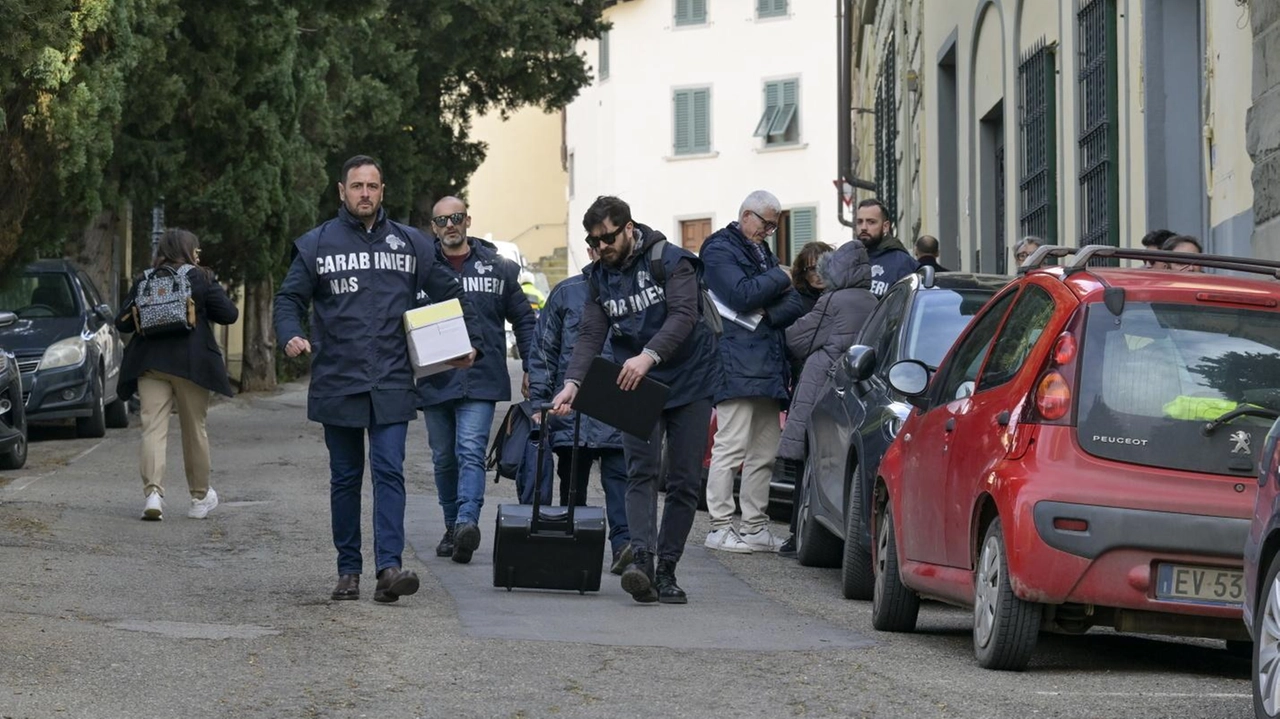 Nas all’uscita dalla Rsa di Settignano, una delle quattro finite nel mirino