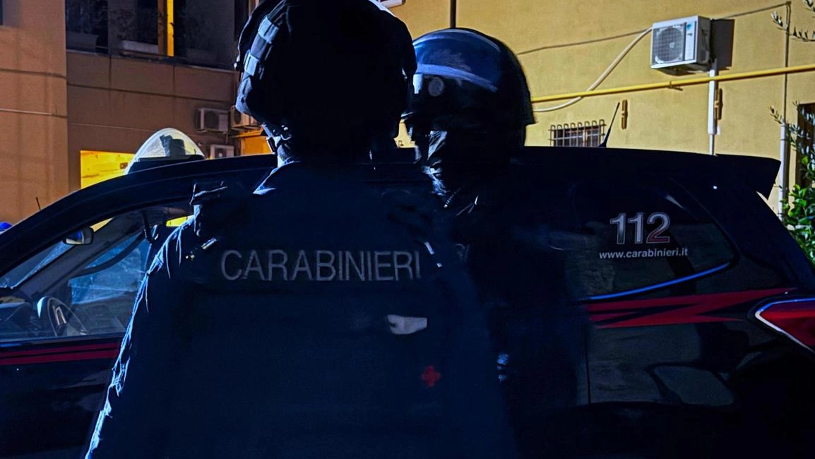 Blitz dei carabinieri al campo nomadi: arrestato a Prato nella notte latitante di 29 anni evaso dai domiciliari Foto d’archivio