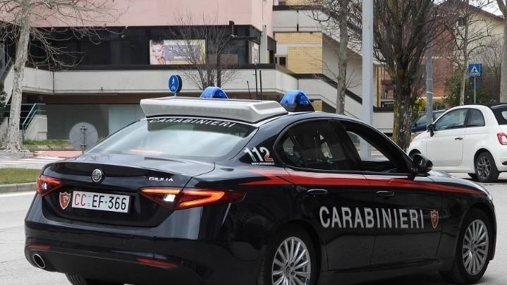 Ai carabinieri erano giunte numerose telefonate da pensionati che raccontavano di essere stati contattati da sedicenti marescialli