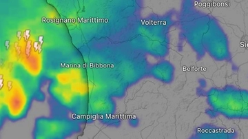 Allagamenti, la pioggia che non dà tregua: Toscana, allerta gialla e fiumi sotto la lente