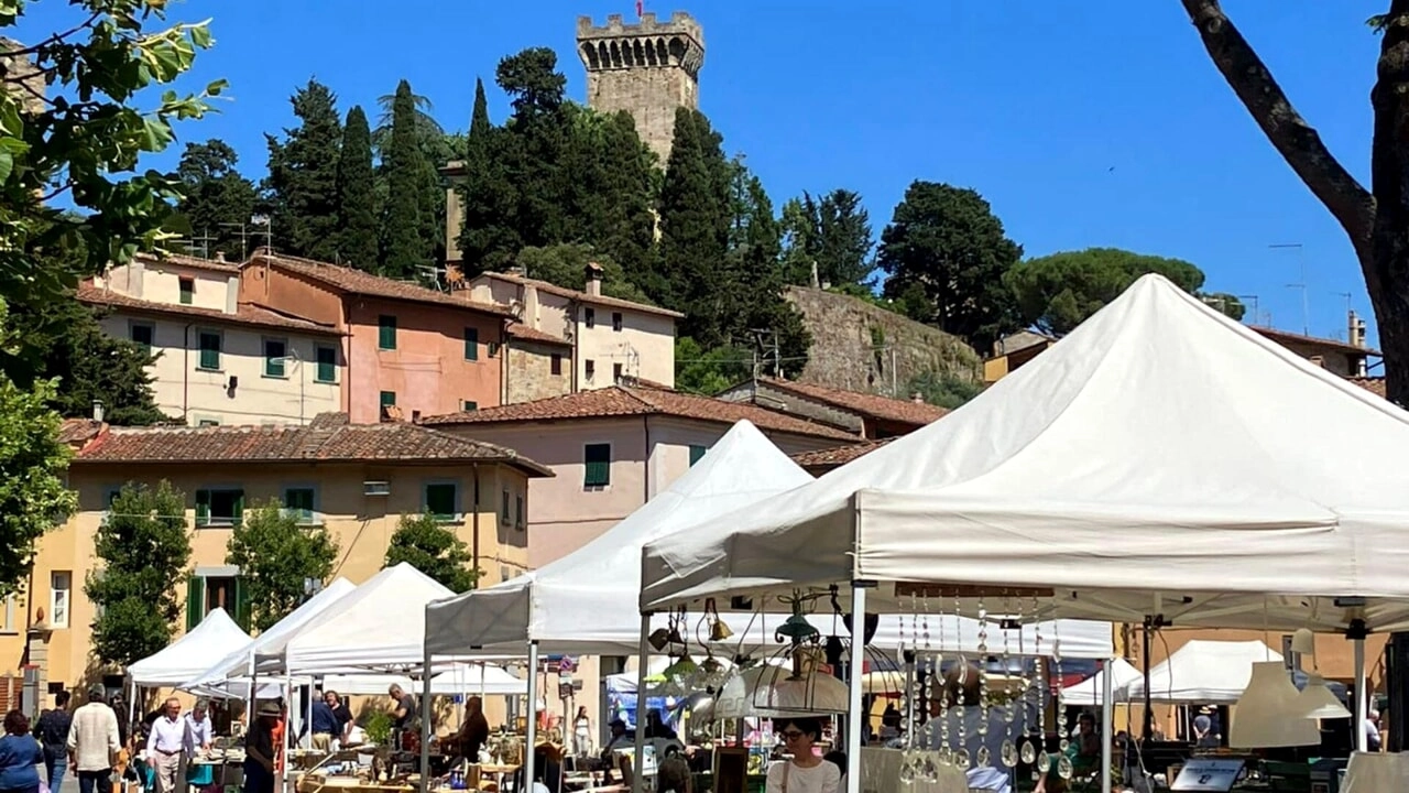 Il mercatino dell'antiquariato di Vicopisano