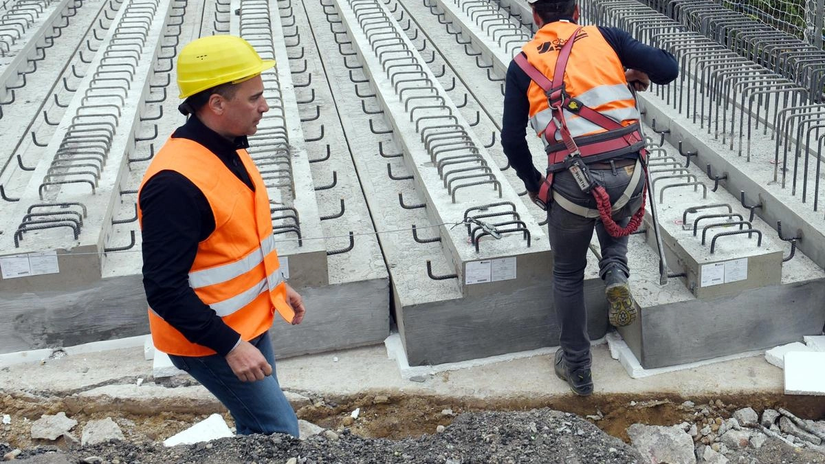 Cantieri in vista in tre Comuni della Valdicecina (foto d’archivio)