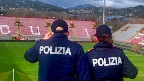 Perugia, trasferte vietate. Guerriglia in autostrada. Tifosi fermati per 4 mesi