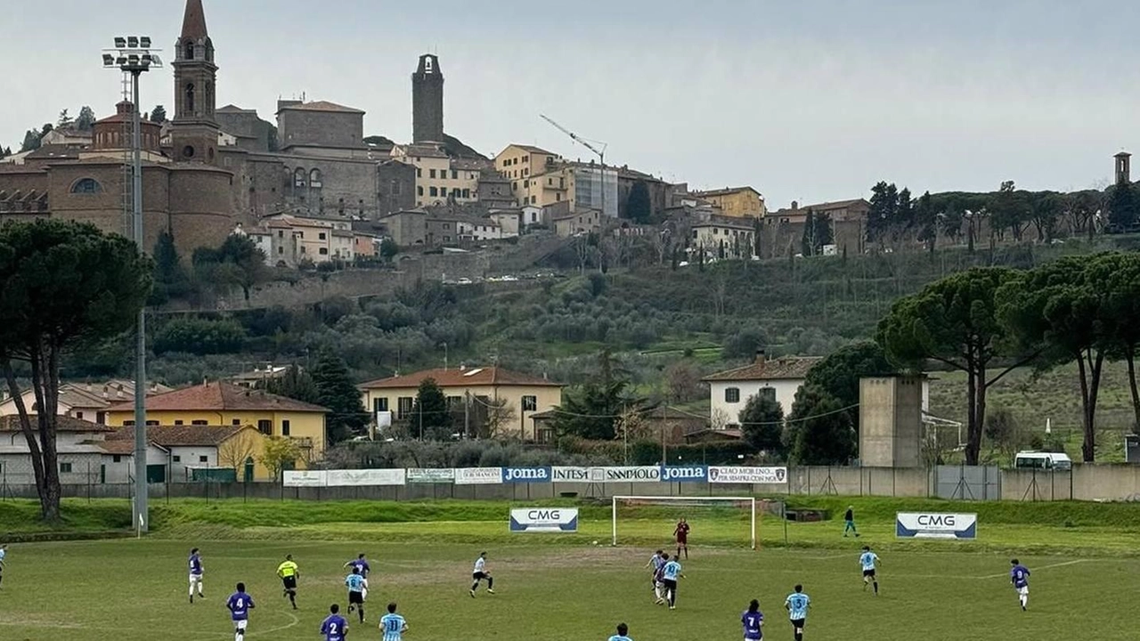 Una immagine del manto erboso del Faralli che diventerà artificiale