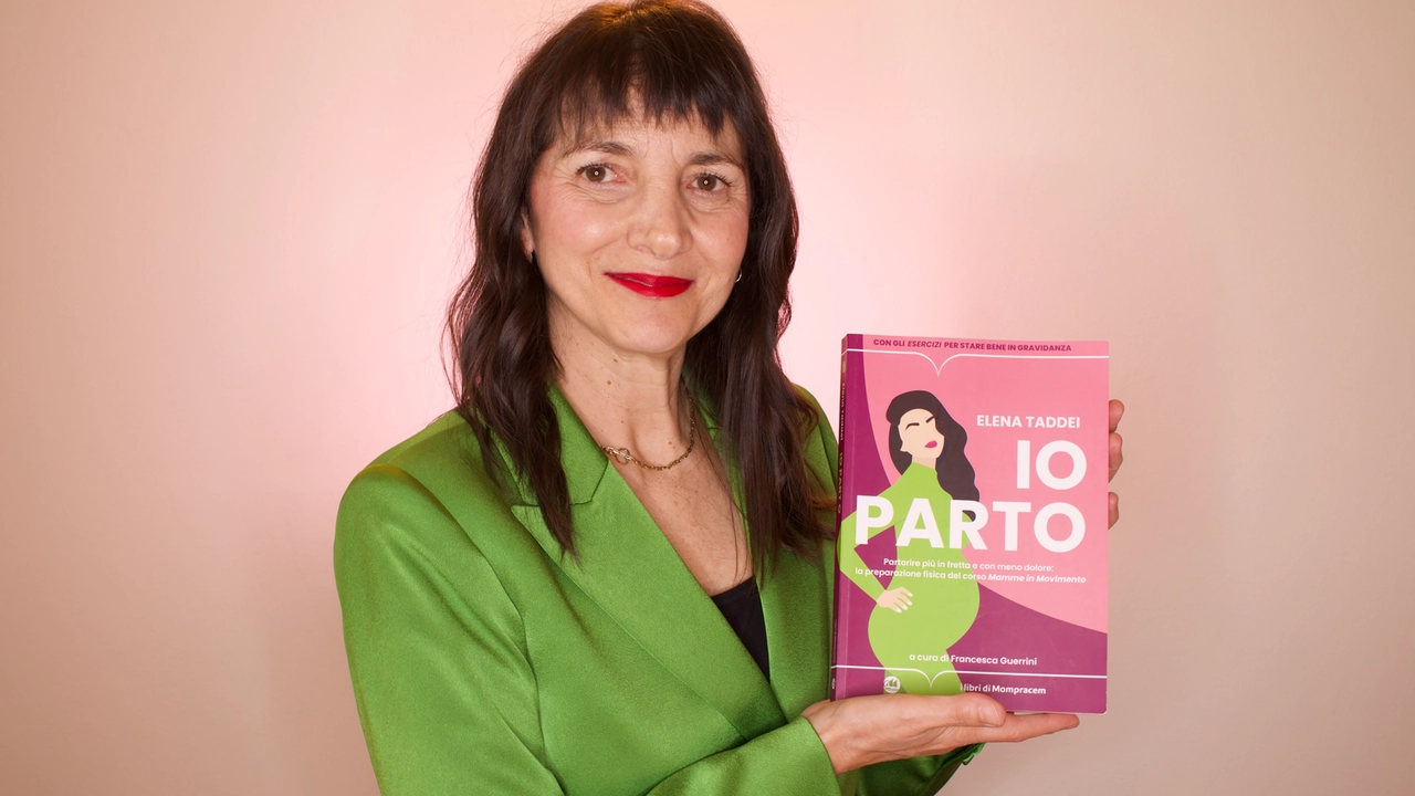 Elena Taddei con il suo libro "Io parto"