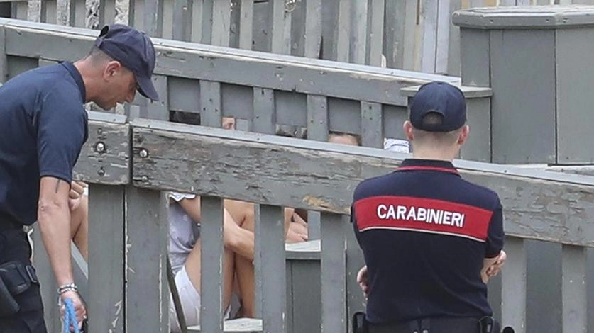 I. carabinieri in Piazza (foto archivio)