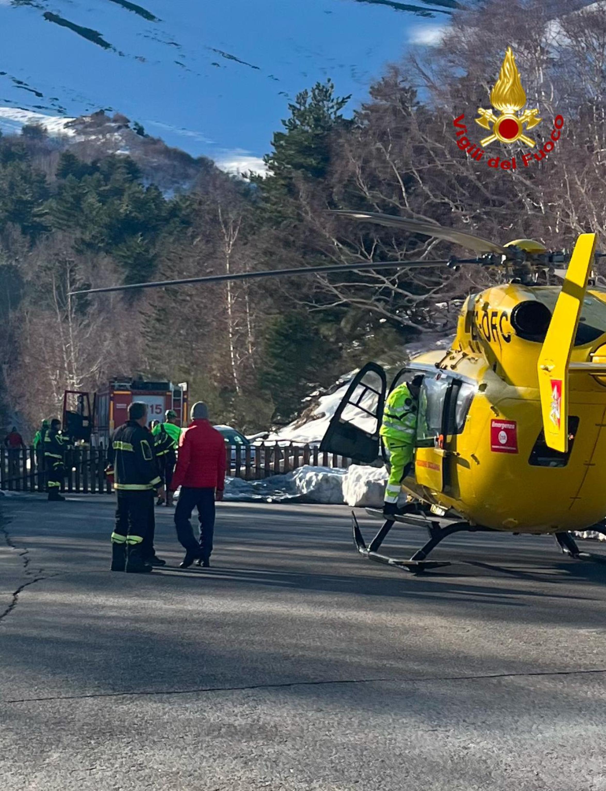 Incidente in pista, la giovane sciatrice spezzina sbalzata contro una tubatura dopo la caduta