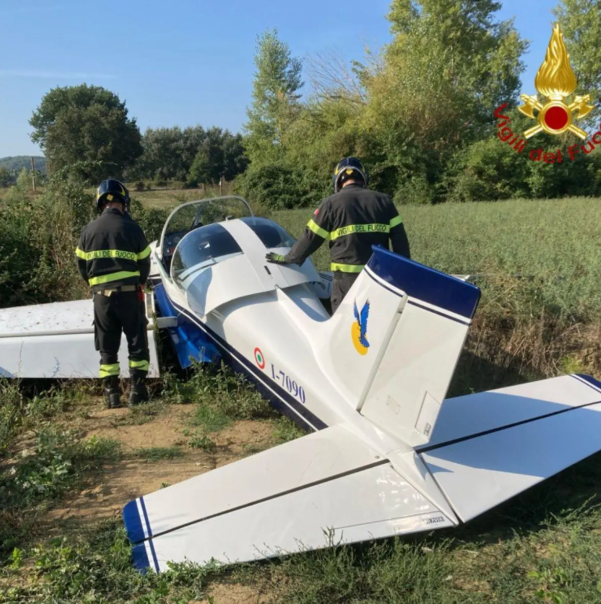 Aereo contro terrapieno. Feriti pilota e passeggero. Terzo incidente in due mesi