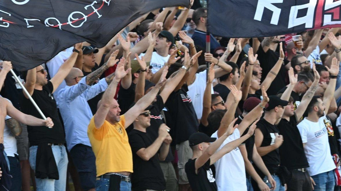 Lucchese-Comune. Prove di disgelo. Ma sullo stadio resta solo nebbia