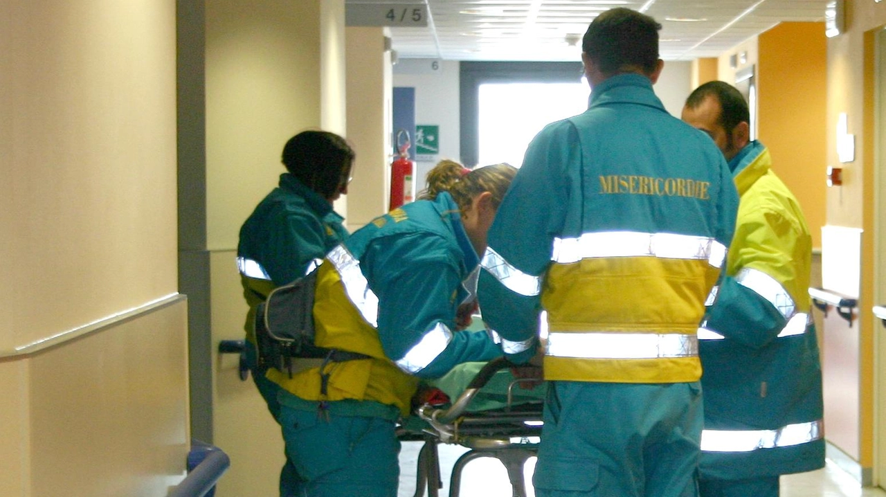 Cinque ragazzi sono finiti in ospedale per aver inalato spray al peperoncino