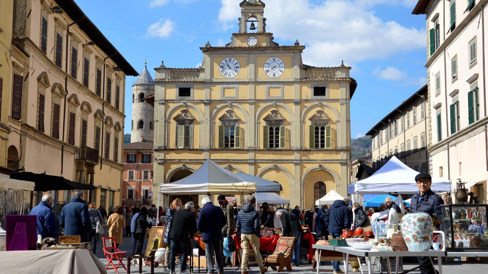 Retrò, ceramica, moto e Pinacoteca. La città si prepara al tutto esaurito