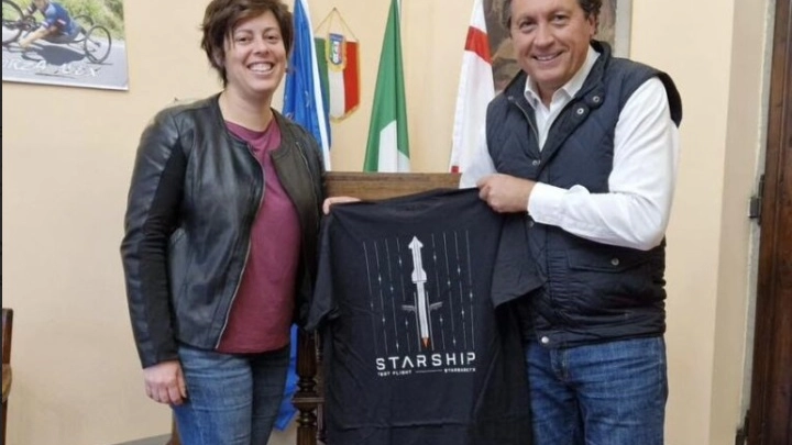 Chiara con il sindaco Agnelli