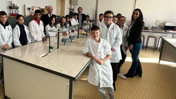 L’azienda di prodotti chimici conciari rinnova il suo supporto all’Istituto comprensivo