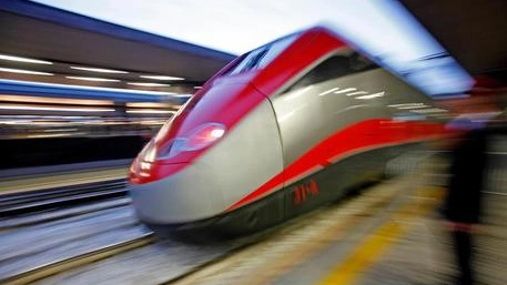 Un treno alta velocità (Foto di repertorio)